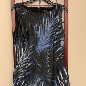 Tahari blue grey leaf palm tree design dress size 10p like new